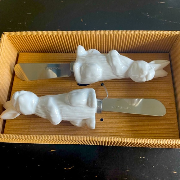 homesense Other - White bunny spreaders